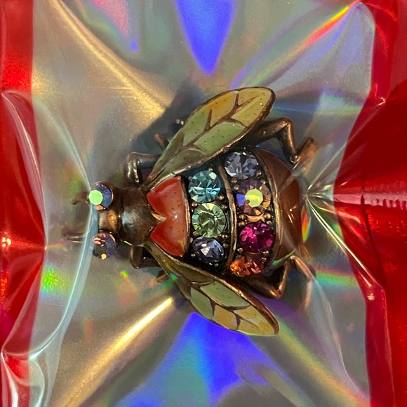 Multi Colorful Fly Insect “Jeweled Bug Brooch - Pin” - Picture 5 of 6